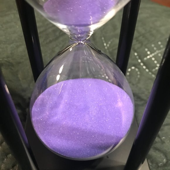 hourglass - Picture 2 of 4